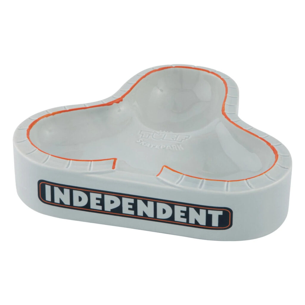 Turf Clover Bowl Independent Ceramic Valet.